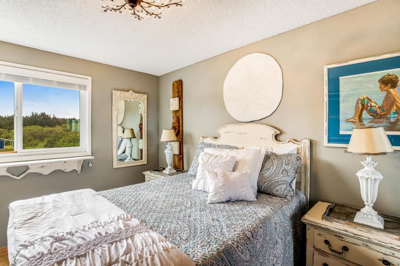 Salty Kisses Vila Ocean Shores Exterior foto